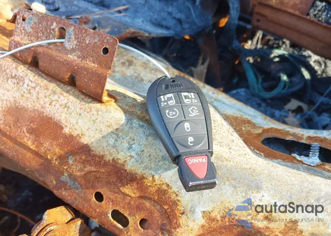 2018 Ram Promaster 2500 High Roof 136 Wb из США, поврежденный, VIN 3C6TRVCG8JE138944